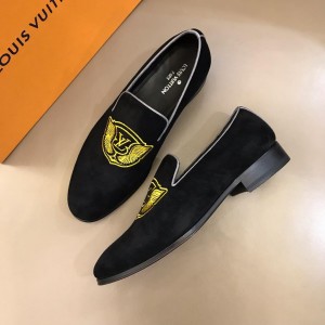 Louis Vuitton Black Suede leather Fashion Loafers MS02804