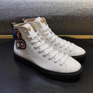 Gucci High Top High Quality Sneaker White and snake print with black sole MS05014